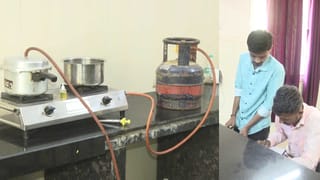 ಆರೋಗ್ಯ ಕ್ಷೇತ್ರಕ್ಕೂ ತಟ್ಟಿದ ಯುದ್ಧದ ಬಿಸಿ; ಸಿಲಿಂಡರ್ ಇಲ್ಲದೆ ರೋಗಿಗಳಿಗೂ ಪ್ರಾಬ್ಲಮ್!