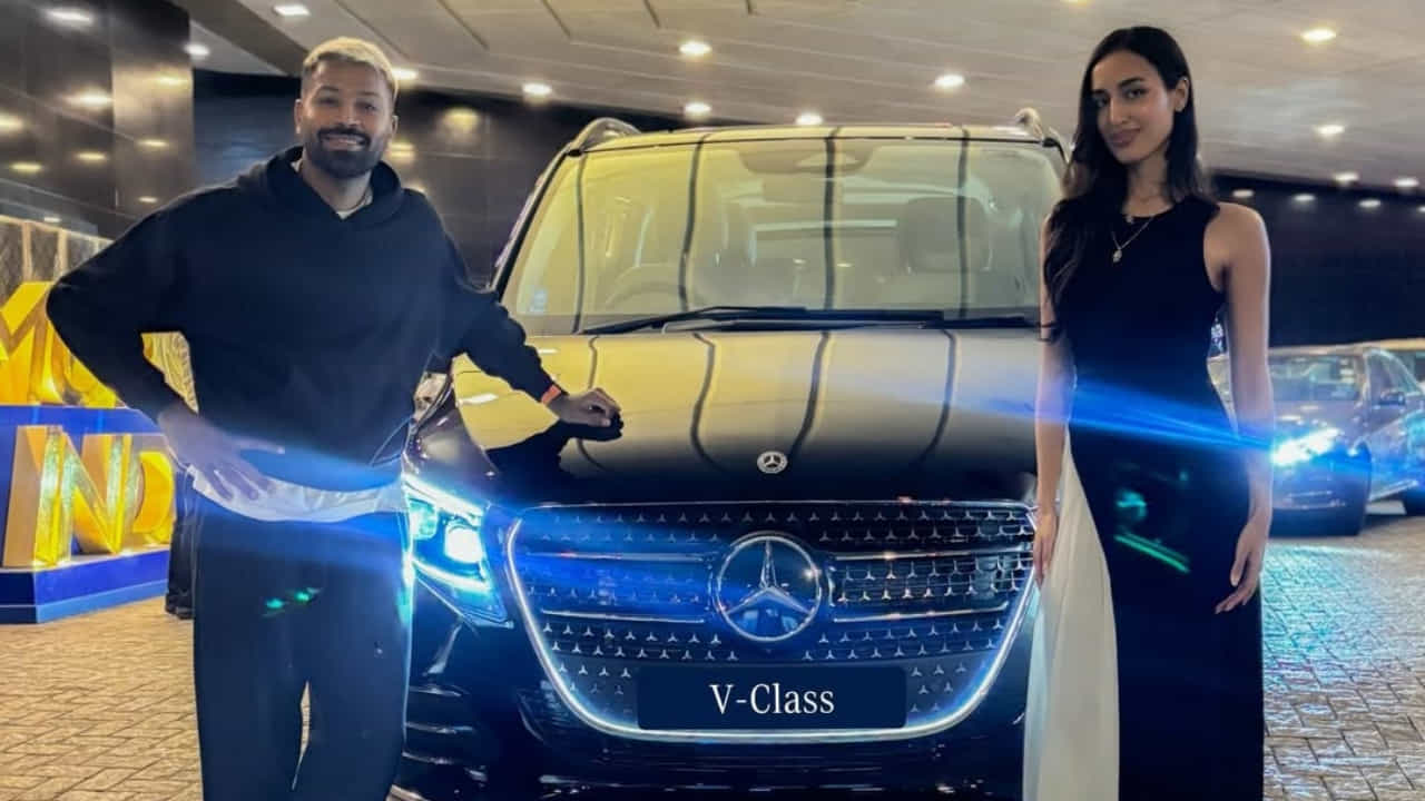 6 ತಿಂಗಳಲ್ಲಿ ನಾಲ್ಕನೇ ಐಷರಾಮಿ ಕಾರು ಖರೀದಿಸಿದ ಹಾರ್ದಿಕ್ ಪಾಂಡ್ಯ
