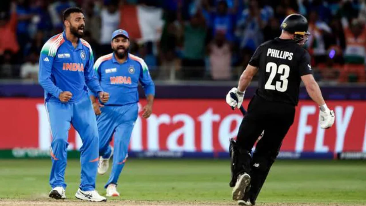 ಆ ಬಳಿಕ ಕಳೆದ ವರ್ಷ ನಡೆದಿದ್ದ ಚಾಂಪಿಯನ್ಸ್ ಟ್ರೋಫಿ ಫೈನಲ್‌ನಲ್ಲಿ ಉಭಯ ತಂಡಗಳು ಐದನೇ ಬಾರಿಗೆ ಮುಖಾಮುಖಿಯಾಗಿದ್ದವು. ಆ ಪಂದ್ಯದಲ್ಲಿ ನ್ಯೂಜಿಲೆಂಡ್ ತಂಡವನ್ನು ನಾಲ್ಕು ವಿಕೆಟ್‌ಗಳಿಂದ ಸೋಲಿಸುವ ಮೂಲಕ ಭಾರತ ಚಾಂಪಿಯನ್ಸ್ ಟ್ರೋಫಿಯನ್ನು ಗೆದ್ದುಕೊಂಡಿತು. ಟಾಸ್ ಗೆದ್ದು ಮೊದಲು ಬ್ಯಾಟಿಂಗ್ ಮಾಡಿದ ನ್ಯೂಜಿಲೆಂಡ್ 50 ಓವರ್‌ಗಳಲ್ಲಿ ಏಳು ವಿಕೆಟ್‌ಗಳ ನಷ್ಟಕ್ಕೆ 251 ರನ್ ಕಲೆಹಾಕಿತು. ಇದಕ್ಕೆ ಉತ್ತರವಾಗಿ, ಭಾರತ ತಂಡವು 49 ಓವರ್‌ಗಳಲ್ಲಿ ಆರು ವಿಕೆಟ್‌ಗಳ ನಷ್ಟಕ್ಕೆ ಗುರಿ ತಲುಪಿತು. 