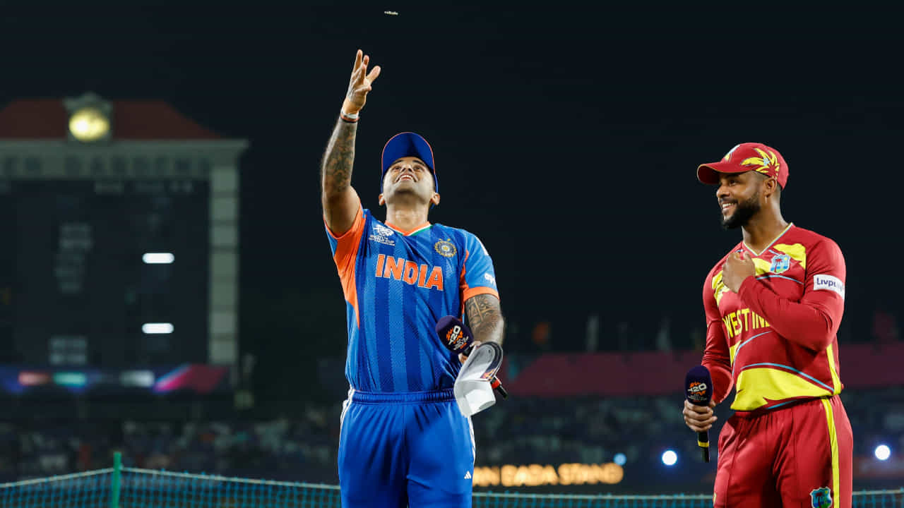 IND vs WI: ನಿರ್ಣಾಯಕ ಪಂದ್ಯದಲ್ಲಿ ಟಾಸ್ ಗೆದ್ದ ಭಾರತ; ರಿಂಕು, ಕುಲ್ದೀಪ್ಗೆ ಇಲ್ಲ ಅವಕಾಶ IND vs WI: ನಿರ್ಣಾಯಕ ಪಂದ್ಯದಲ್ಲಿ ಟಾಸ್ ಗೆದ್ದ ಭಾರತ; ರಿಂಕು, ಕುಲ್ದೀಪ್ಗೆ ಇಲ್ಲ ಅವಕಾಶ