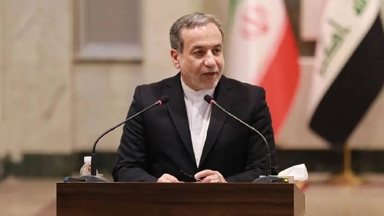 ಹಾರ್ಮುಜ್ ಜಲಸಂಧಿ ಕೇವಲ ಅಮೆರಿಕ ಹಾಗೂ ಇಸ್ರೇಲ್ಗೆ ಮಾತ್ರ ಮುಚ್ಚಿದೆ: ಇರಾನ್ ವಿದೇಶಾಂಗ ಸಚಿವ ಹಾರ್ಮುಜ್ ಜಲಸಂಧಿ ಕೇವಲ ಅಮೆರಿಕ ಹಾಗೂ ಇಸ್ರೇಲ್ಗೆ ಮಾತ್ರ ಮುಚ್ಚಿದೆ: ಇರಾನ್ ವಿದೇಶಾಂಗ ಸಚಿವ