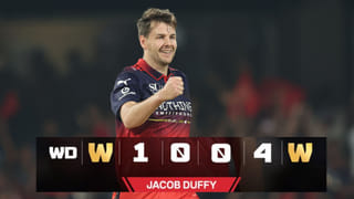 13 ಎಸೆತಗಳಲ್ಲಿ ಭರ್ಜರಿ ದಾಖಲೆ ಬರೆದ ಜೇಕಬ್ ಡಫಿ