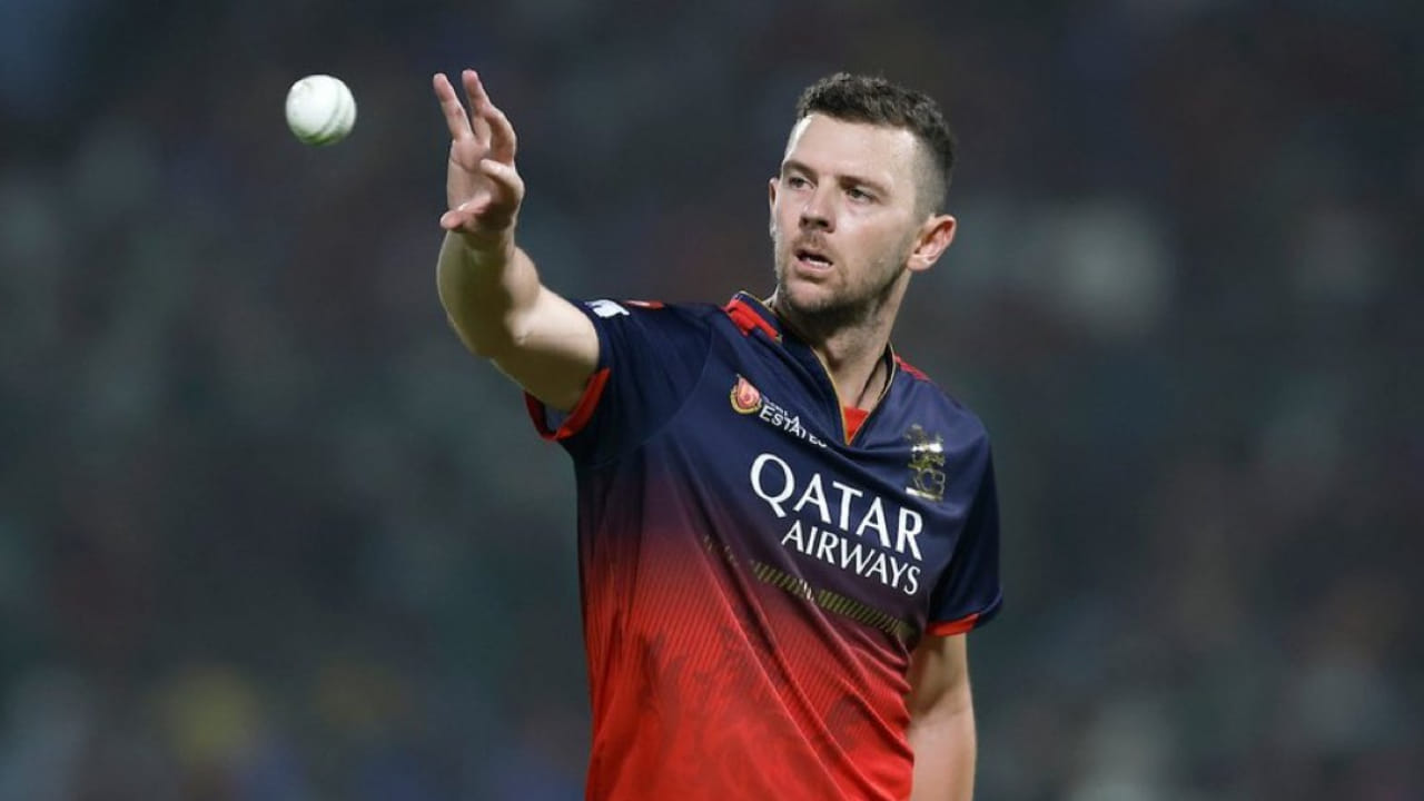 ಗಾಯದಿಂದಾಗಿ ಬಹಳ ದಿನಗಳಿಂದ ಕ್ರಿಕೆಟ್​ನಿಂದ ದೂರ ಉಳಿದಿರುವ ಹೇಜಲ್​ವುಡ್ ಟಿ20 ವಿಶ್ವಕಪ್‌ನಲ್ಲಿಯೂ ಆಡಿರಲಿಲ್ಲ. ಆದಾಗ್ಯೂ ಐಪಿಎಲ್​ಗೂ ಮುನ್ನ ಹೇಜಲ್​ವುಡ್ ಚೇತರಿಸಿಕೊಂಡಿದ್ದು ಫಿಟ್ನೆಸ್ ಸರ್ಟಿಫಿಕೆಟ್ ಕೂಡ ಪಡೆದಿದ್ದಾರೆ ಎಂದು ವರದಿಯಾಗಿದೆ. ಆದಾಗ್ಯೂ ಹೇಜಲ್‌ವುಡ್ ಮೊದಲ ಎರಡು ಪಂದ್ಯಗಳಲ್ಲಿ ಆಡಲಾಗುವುದಿಲ್ಲ ಎನ್ನಲಾಗುತ್ತಿದೆ.