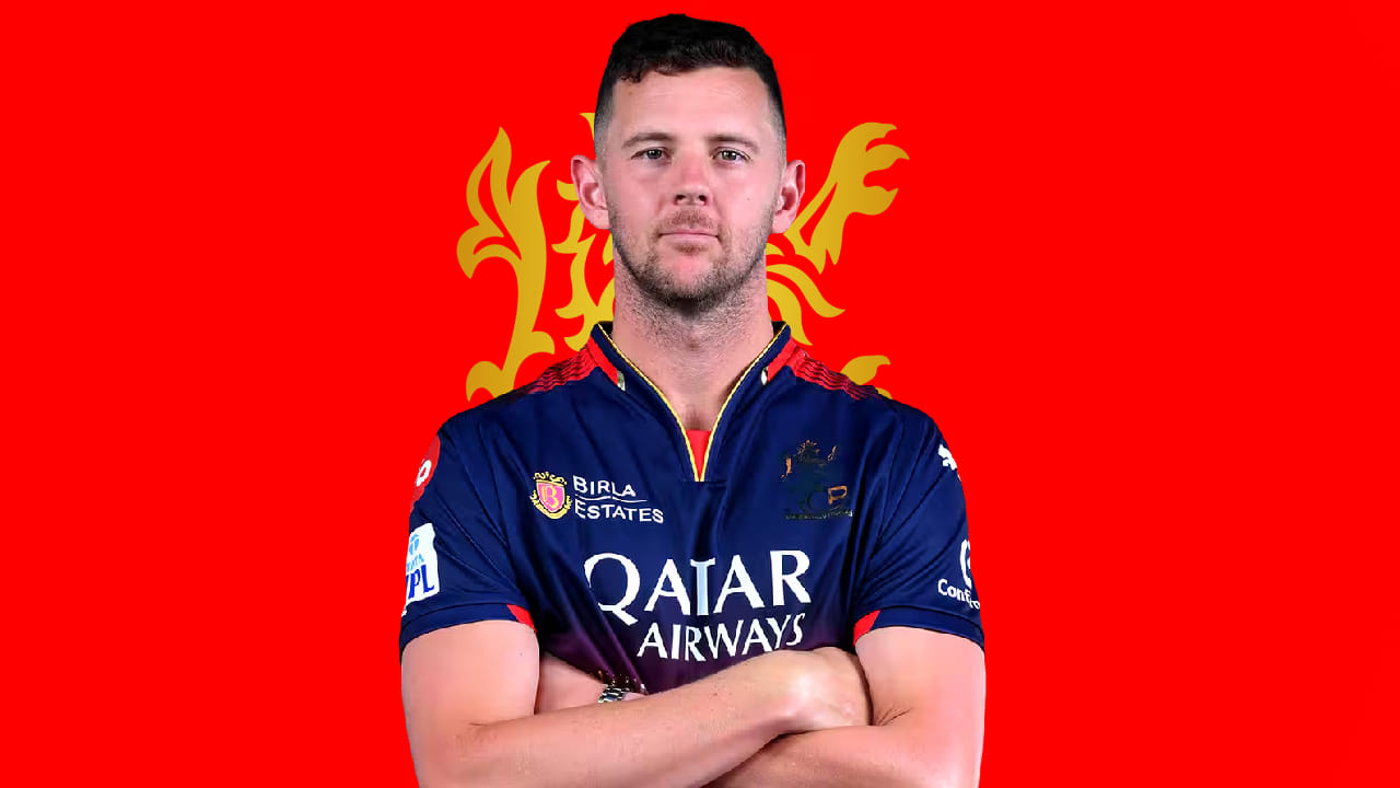 ಜೋಶ್ ಹೇಝಲ್ವುಡ್: ಆರ್ಸಿಬಿ ತಂಡದಲ್ಲಿರುವ ಆಸ್ಟ್ರೇಲಿಯನ್ ವೇಗಿ ಜೋಶ್ ಹೇಝಲ್ವುಡ್ ಸನ್ರೈಸರ್ಸ್ ಹೈದರಾಬಾದ್ ವಿರುದ್ಧದ ಪಂದ್ಯದಿಂದ ಹೊರಗುಳಿಯಲಿದ್ದಾರೆ. ಫಿಟ್ನೆಸ್ ಸಮಸ್ಯೆಯಿಂದ ಬಳಲುತ್ತಿರುವ ಕಾರಣ ಇಂದು ಅವರು ಕಣಕ್ಕಿಳಿಯುವುದಿಲ್ಲ ಎಂದು ಆರ್ಸಿಬಿ ಕೋಚ್ ಆ್ಯಂಡಿ ಫ್ಲವರ್ ಖಚಿತಪಡಿಸಿದ್ದಾರೆ.