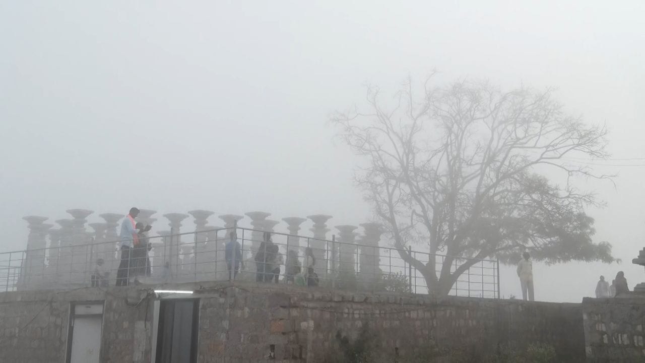 ಬೇಸಿಗೆಯಲ್ಲೂ ಕಾಶ್ಮೀರದಂತೆ ಕಂಡ ಕೊಪ್ಪಳ: ಥೇಟ್​​ ಮಲೆನಾಡಿನ ವೆದರ್​ ಎಂದ ಸಾರ್ವಕನಿಕರು