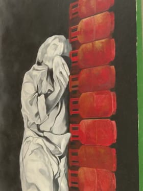 ಖಾಲಿ ಸಿಲಿಂಡರ್ ಮೇಲೆ ಮಲಗಿದ ಹತಾಶ ವ್ಯಕ್ತಿ!