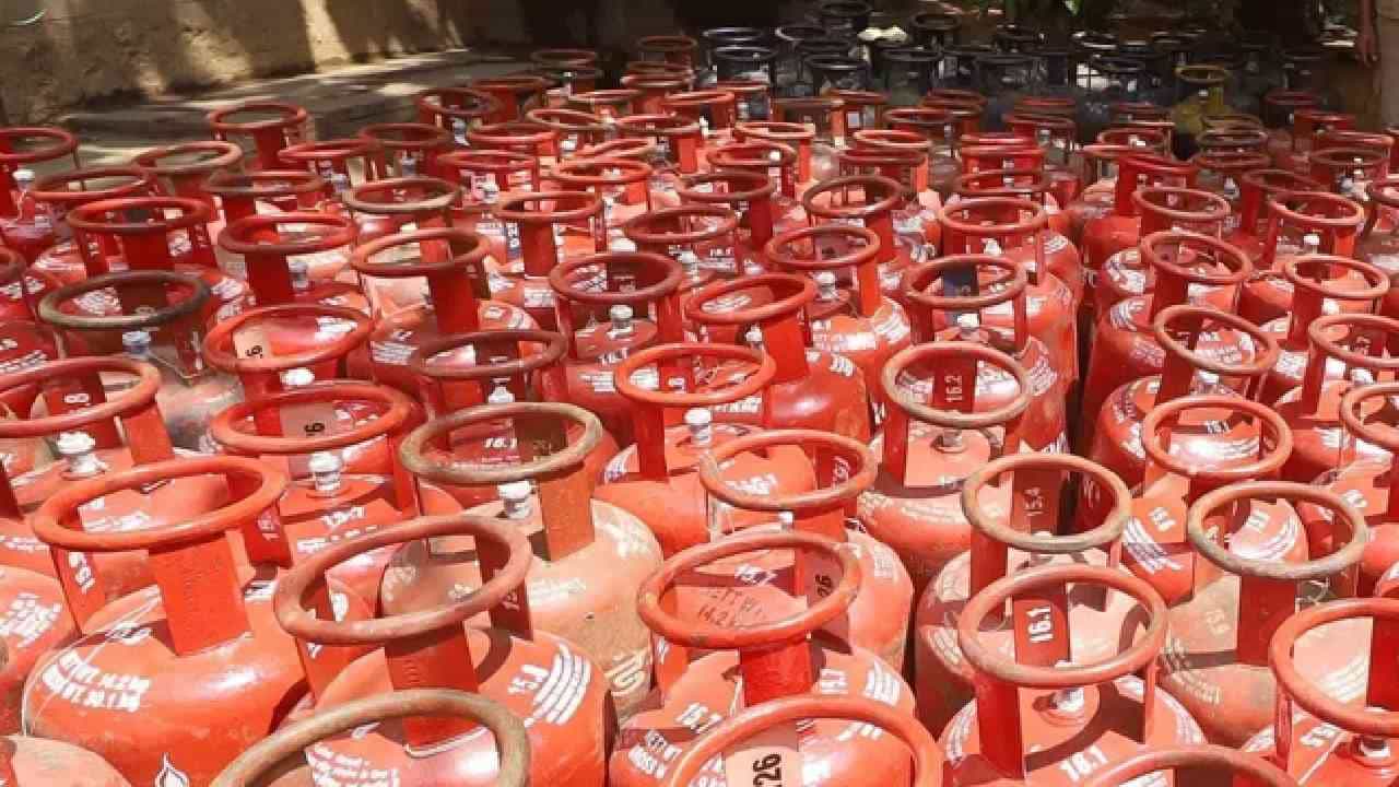 ಹುಷಾರ್..! ಕಮರ್ಷಿಯಲ್ ಉದ್ದೇಶಕ್ಕೆ ಗೃಹಬಳಕೆ ಸಿಲಿಂಡರ್ ಬಳಸುವವರಿಗೆ ಖಡಕ್ ಎಚ್ಚರಿಕೆ