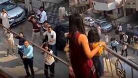 ಇಡೀ ಕುಟುಂಬವೇ ಬಂದು ಹುಡುಗಿಗೆ ಪ್ರಪೋಸ್ ಮಾಡಿದ್ಹೇಗೆ ನೋಡಿ