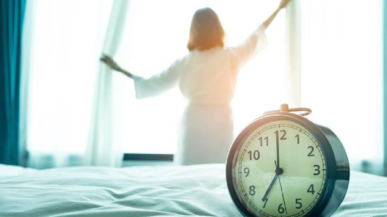 ಬೆಳಗಿನ ದಿನಚರಿಯಲ್ಲಿ ಮಾಡುವ ಈ ತಪ್ಪುಗಳು ಆರೋಗ್ಯದ ಮೇಲೆ ನಕಾರಾತ್ಮಕ ಪರಿಣಾಮ ಬಿರಬಹುದು ಬೆಳಗಿನ ದಿನಚರಿಯಲ್ಲಿ ಮಾಡುವ ಈ ತಪ್ಪುಗಳು ಆರೋಗ್ಯದ ಮೇಲೆ ನಕಾರಾತ್ಮಕ ಪರಿಣಾಮ ಬಿರಬಹುದು