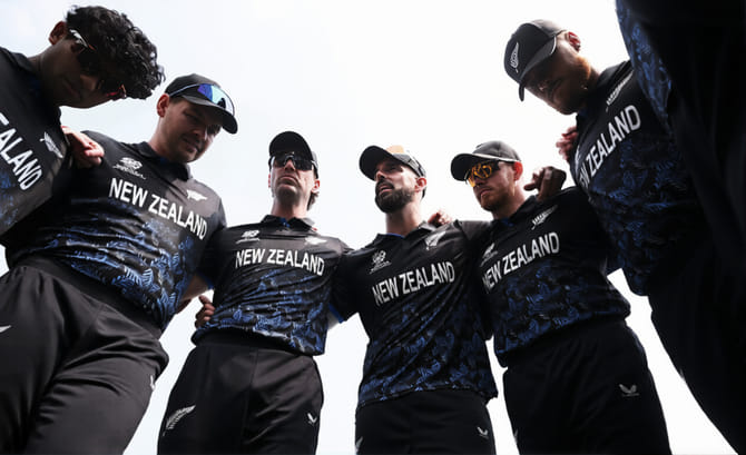 ಟಿ20 ವಿಶ್ವಕಪ್​ ನಡುವೆ ಊರಿಗೆ ತೆರಳಿ ಸಿಕ್ಕಾಕೊಂಡ ನ್ಯೂಝಿಲೆಂಡ್ ಆಟಗಾರ