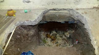 ನಿಧಿ ಆಸೆಗಾಗಿ ಅಪಾರ್ಟ್​​​ಮೆಂಟ್​​ನ ಬೇಸ್ಮೆಂಟ್​​ ಅಗೆದ ಬಿಲ್ಡರ್​: ವಿಡಿಯೋ ನೋಡಿ