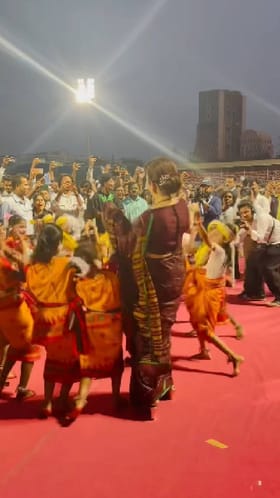 ಪುಟ್ಟ ಮಕ್ಕಳೊಂದಿಗೆ ಸ್ಟೆಪ್​ ಹಾಕಿದ ನೀತಾ ಅಂಬಾನಿ; ವಿಡಿಯೋ ವೈರಲ್​