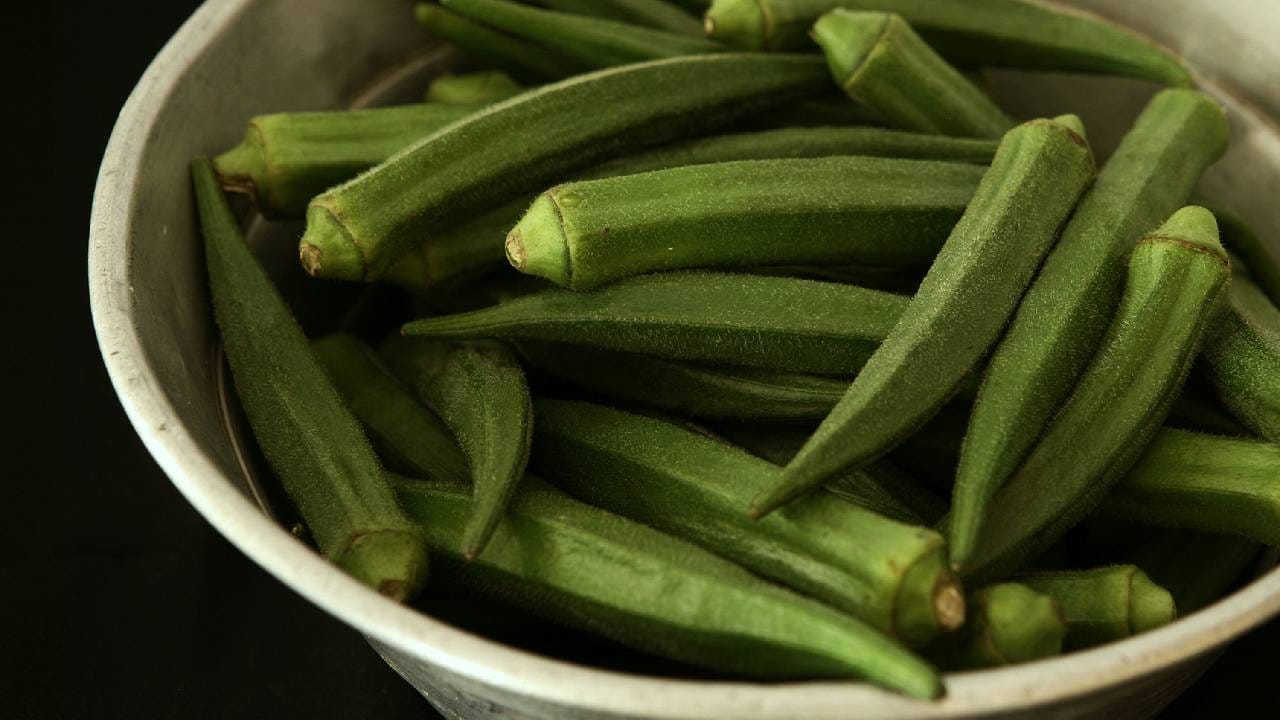 ಬೆಂಡೆಕಾಯಿ ಜೊತೆಗೆ ಈ ತರಕಾರಿಗಳನ್ನು ತಿನ್ನಲೇಬಾರದಂತೆ ಬೆಂಡೆಕಾಯಿ ಜೊತೆಗೆ ಈ ತರಕಾರಿಗಳನ್ನು ತಿನ್ನಲೇಬಾರದಂತೆ