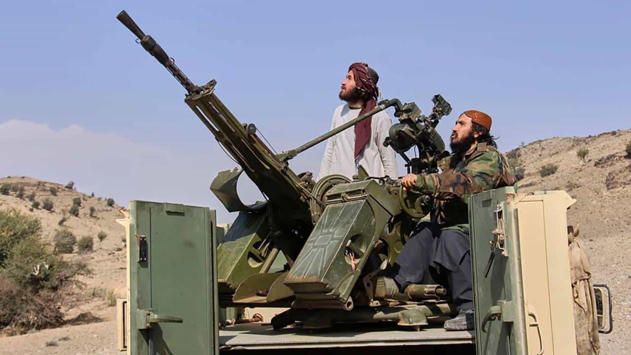 Pak-Afghanistan Conflict: ಪಾಕ್ ವಿಮಾನಗಳ ಮೇಲೆ ಅಫ್ಘಾನ್ ದಾಳಿ, ಕಾಬೂಲ್​​ನಲ್ಲಿ ಸ್ಫೋಟ, ಗುಂಡಿನ ಚಕಮಕಿ