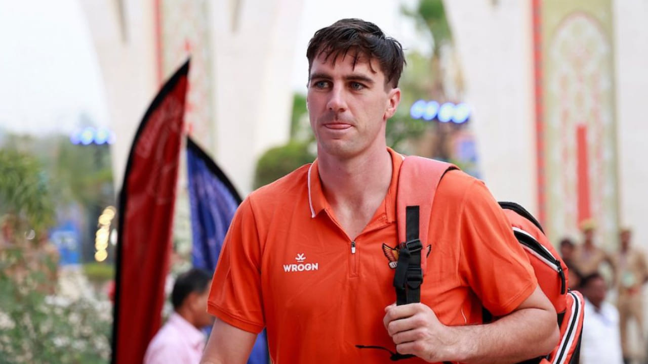 ಇದಕ್ಕೆ ಕಾರಣವೂ ಇದ್ದು, ಪ್ಯಾಟ್ ಕಮ್ಮಿನ್ಸ್ ತಂಡವನ್ನು ಕೂಡಿಕೊಂಡಿದ್ದರೂ ಅವರು ಆರಂಭಿಕ ಕೆಲವು ಪಂದ್ಯಗಳಲ್ಲಿ ಆಡುವುದಿಲ್ಲ ಎಂದು ವರದಿಯಾಗಿದೆ. ಅಂದರೆ ಕಮ್ಮಿನ್ಸ್ ಆರ್​ಸಿಬಿ ವಿರುದ್ಧದ ಉದ್ಘಾಟನಾ ಪಂದ್ಯದಲ್ಲೂ ಕಣಕ್ಕಿಳಿಯುವುದಿಲ್ಲ. ಸದ್ಯ ಸಿಕ್ಕಿರುವ ಮಾಹಿತಿ ಪ್ರಕಾರ, ಕಮ್ಮಿನ್ಸ್ ಐಪಿಎಲ್ ದ್ವಿತೀಯಾರ್ಧದಿಂದ ಕಣಕ್ಕಿಳಿಯಲಿದ್ದಾರೆ. ಹಾಗಿದ್ದಲ್ಲಿ, ಕಮ್ಮಿನ್ಸ್ ಕನಿಷ್ಠ ಮೊದಲ 7-8 ಪಂದ್ಯಗಳನ್ನು ತಪ್ಪಿಸಿಕೊಳ್ಳುವುದು ಖಚಿತ.
