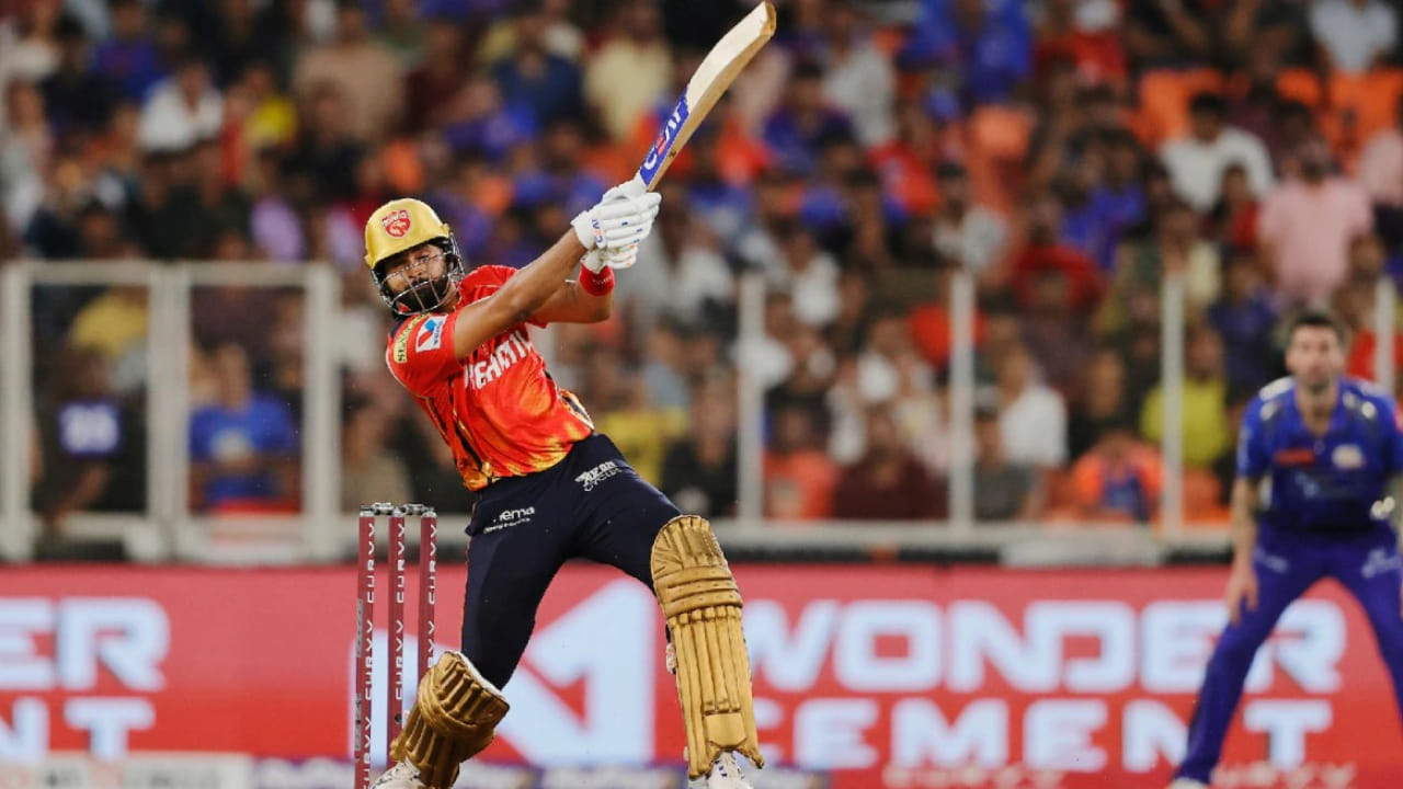 ಅದೇ ರೀತಿ, 2025 ರಲ್ಲಿ, ಪಂಜಾಬ್ ಕಿಂಗ್ಸ್ 173 ಸಿಕ್ಸರ್‌ಗಳನ್ನು ಬಾರಿಸುವ ಮೂಲಕ ತಮ್ಮ ಶಕ್ತಿಯನ್ನು ಪ್ರದರ್ಶಿಸಿತು. ಇದರರ್ಥ ಈ ಸಣ್ಣ ತಂಡಗಳು ಮುಂಬರುವ ದಿನಗಳಲ್ಲಿ ಸಾರ್ವಕಾಲಿಕ ದಾಖಲೆಗಳನ್ನು ಪುನಃ ಬರೆಯುವ ಸಾಧ್ಯತೆಯಿದೆ. ಐಪಿಎಲ್​ 2026 ರಲ್ಲಿ ಈ ಸಿಕ್ಸರ್‌ಗಳ ಯುದ್ಧ ಎಷ್ಟು ರಸಭರಿತವಾಗುತ್ತದೆ ಎಂದು ಕಾದು ನೋಡೋಣ.