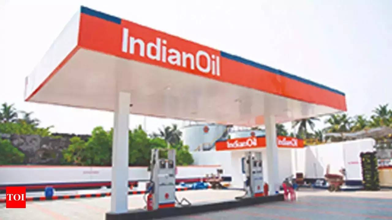 ಕೈಗಾರಿಕಾ ಡೀಸಲ್ ಬೆಲೆಯಲ್ಲಿ ಶೇ. 25ರಷ್ಟು ಏರಿಕೆ; ಯಾರ ಮೇಲಾಗಲಿದೆ ಇದರ ಪರಿಣಾಮ? ಕೈಗಾರಿಕಾ ಡೀಸಲ್ ಬೆಲೆಯಲ್ಲಿ ಶೇ. 25ರಷ್ಟು ಏರಿಕೆ; ಯಾರ ಮೇಲಾಗಲಿದೆ ಇದರ ಪರಿಣಾಮ?