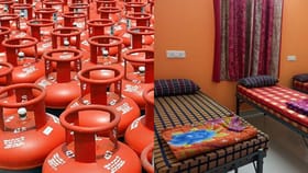 ಯುದ್ಧದ ಎಫೆಕ್ಟ್: ಬೆಂಗಳೂರಿನ ಪಿಜಿಗಳಿಗೂ ಸಂಕಷ್ಟ; ಊಟದ ಮೆನುನೇ ಚೇಂಜ್