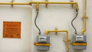 Gold Rates: ಇಳಿಕೆಯ ಹಾದಿ ಬಿಟ್ಟ ಚಿನ್ನದ ಬೆಲೆ; ಇಲ್ಲಿದೆ ಇವತ್ತಿನ ದರಪಟ್ಟಿ