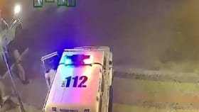 ಹರಿತವಾದ ಆಯುಧಗಳೊಂದಿಗೆ ಬಂದು ಪೊಲೀಸರನ್ನೇ ಹೆದರಿಸಿ ಓಡಿಸಿದ ಗೂಂಡಾಗಳು