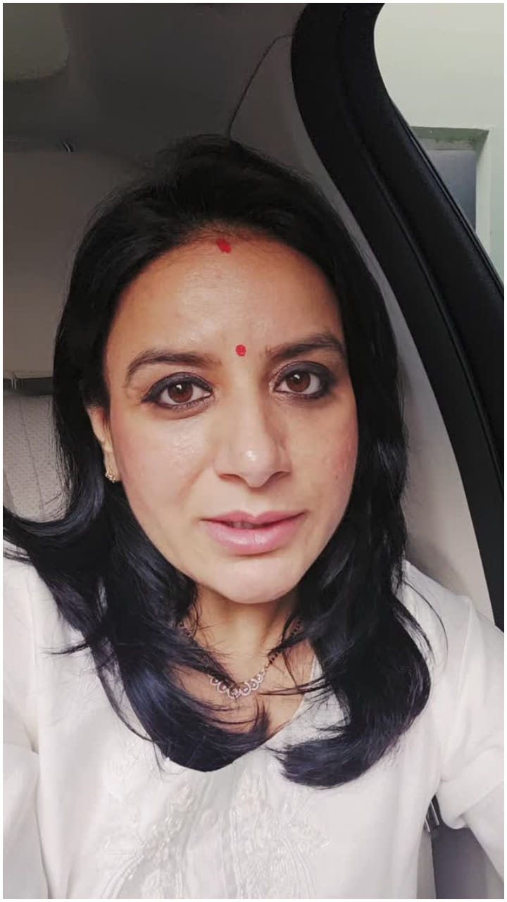 ಹಿಂದಿ ಕಡ್ಡಾಯವಲ್ಲ: ಪೂಜಾ ಗಾಂಧಿ ಸಂತಸ