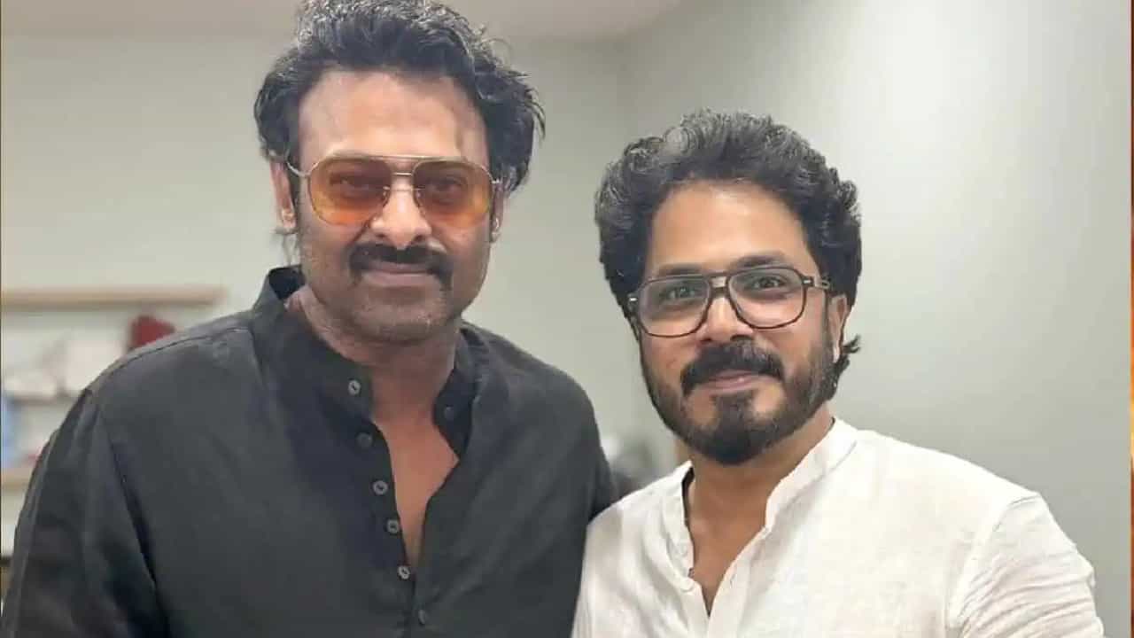 ಮಲಯಾಳಂ ನಿರ್ದೇಶಕನ ಕಡೆ ವಾಲಿದ ಪ್ರಭಾಸ್, ಹೊಂಬಾಳೆಯದ್ದೇ ಪ್ಲ್ಯಾನ್ ಮಲಯಾಳಂ ನಿರ್ದೇಶಕನ ಕಡೆ ವಾಲಿದ ಪ್ರಭಾಸ್, ಹೊಂಬಾಳೆಯದ್ದೇ ಪ್ಲ್ಯಾನ್