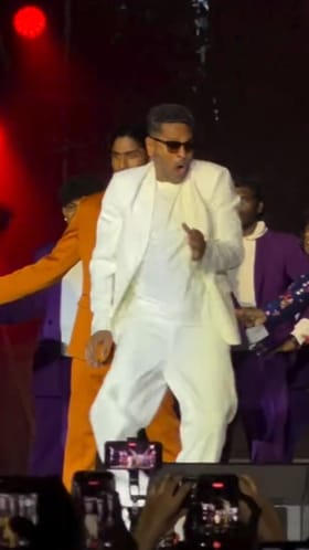 ವಯಸ್ಸಾದರೂ ಕಡಿಮೆ ಆಗಿಲ್ಲ ಪ್ರಭುದೇವ ಡ್ಯಾನ್ಸ್ ಗ್ರೇಸು: ವಿಡಿಯೋ ನೋಡಿ