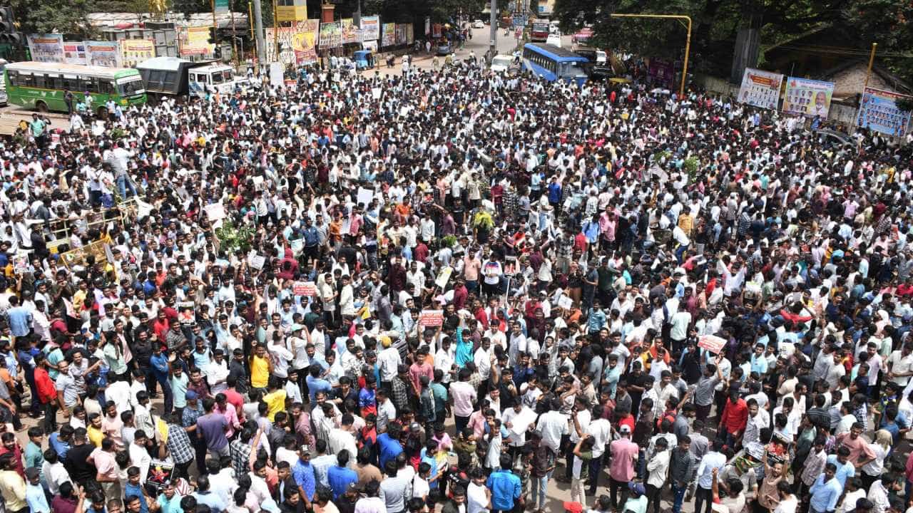 ಧಾರವಾಡ ಆಯ್ತು, ಈಗ ರಾಜ್ಯಾದ್ಯಂತ ಹೋರಾಟಕ್ಕೆ ಧುಮುಕಲಿರುವ ಉದ್ಯೋಗಾಕಾಂಕ್ಷಿಗಳು!