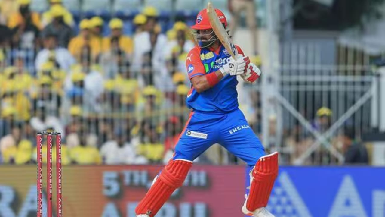 ಐಪಿಎಲ್ 2026 ರಲ್ಲೂ ಕೆಎಲ್ ರಾಹುಲ್ ಅವರಿಂದ ಇದೇ ರೀತಿಯ ಉತ್ತಮ ಪ್ರದರ್ಶನವನ್ನು ಡೆಲ್ಲಿ ಕ್ಯಾಪಿಟಲ್ಸ್ ನಿರೀಕ್ಷಿಸುತ್ತದೆ, ಇದನ್ನು ಗಮನದಲ್ಲಿಟ್ಟುಕೊಂಡು ರಾಹುಲ್ ಅವರನ್ನು ಆರಂಭಿಕ ಆಟಗಾರನಾಗಿ ಕಣಕ್ಕಿಳಿಸುವ ಅಂತಿಮ ನಿರ್ಧಾರವನ್ನು ಆಡಳಿತ ಮಂಡಳಿ ತೆಗೆದುಕೊಂಡಿದೆ.