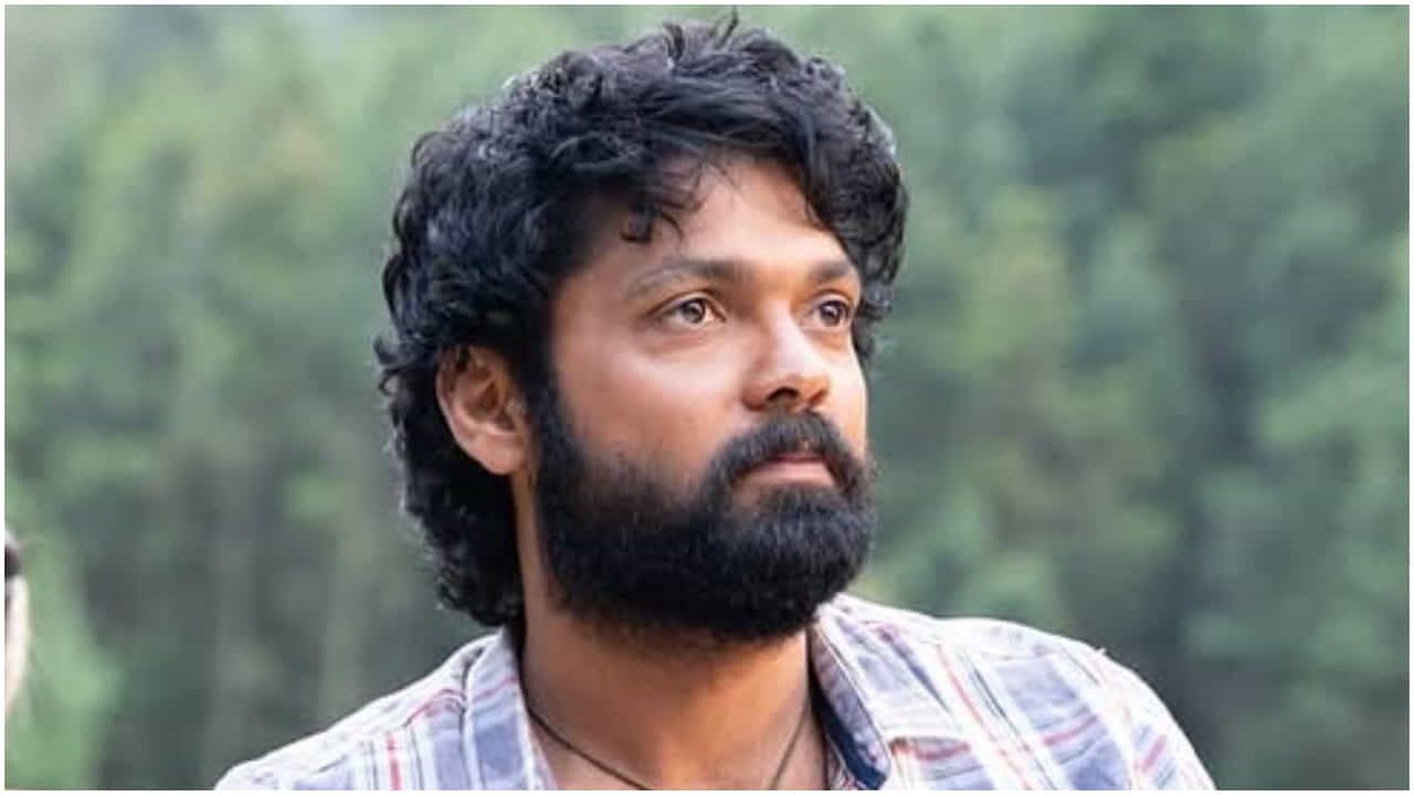 ರಕ್ಷಿತ್ ಶೆಟ್ಟಿಗೆ ದೆಹಲಿ ಹೈಕೋರ್ಟ್ ಬಿಗ್ ಶಾಕ್; ಹಾಡು ಬಳಸಿದ್ದಕ್ಕೆ 25 ಲಕ್ಷ ರೂ. ದಂಡ ರಕ್ಷಿತ್ ಶೆಟ್ಟಿಗೆ ದೆಹಲಿ ಹೈಕೋರ್ಟ್ ಬಿಗ್ ಶಾಕ್; ಹಾಡು ಬಳಸಿದ್ದಕ್ಕೆ 25 ಲಕ್ಷ ರೂ. ದಂಡ