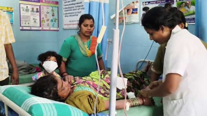 ಶ್ರೀರಾಮನವಮಿ ಅನ್ನಪ್ರಸಾದ ಸೇವಿಸಿದ್ದ ಭಕ್ತರಿಗೆ ವಾಂತಿ, ಬೇಧಿ!