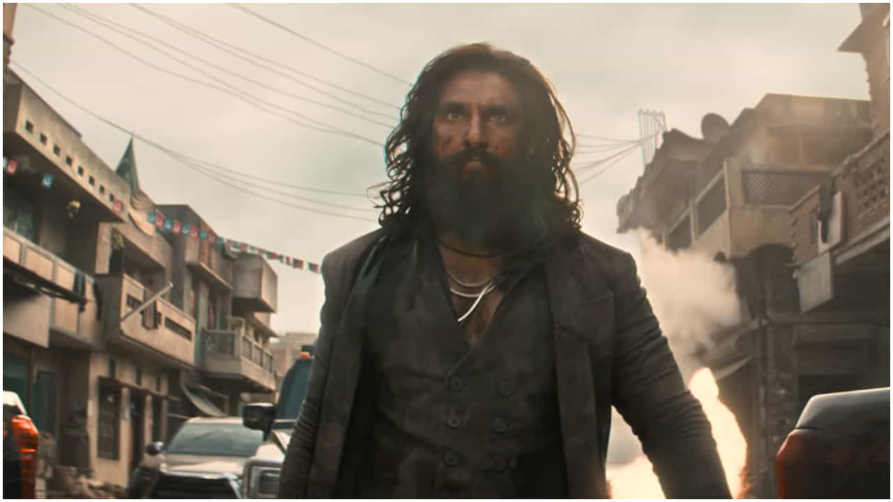 ಬಾಕ್ಸ್ ಆಫೀಸ್ನಲ್ಲಿ ರಣವೀರ್ ಸಿಂಗ್ ಅಬ್ಬರ: ಬಿಡುಗಡೆಗೂ ಮುನ್ನವೇ ಇತಿಹಾಸ ಸೃಷ್ಟಿಸಿದ ‘ಧುರಂಧರ್ 2’ ಬಾಕ್ಸ್ ಆಫೀಸ್ನಲ್ಲಿ ರಣವೀರ್ ಸಿಂಗ್ ಅಬ್ಬರ: ಬಿಡುಗಡೆಗೂ ಮುನ್ನವೇ ಇತಿಹಾಸ ಸೃಷ್ಟಿಸಿದ ‘ಧುರಂಧರ್ 2’