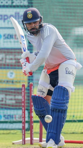 ಐಪಿಎಲ್​ಗಾಗಿ ಸಮರಾಭ್ಯಾಸ ಶುರು ಮಾಡಿದ ರೋಹಿತ್ ಶರ್ಮಾ