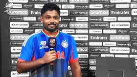 ಬೆಂಚ್​ನಲ್ಲಿ ಕೂತು ವಿರಾಟ್ ಕೊಹ್ಲಿ, ರೋಹಿತ್​ ಶರ್ಮಾರನ್ನು ನೋಡಿದ್ದೇನೆ..!