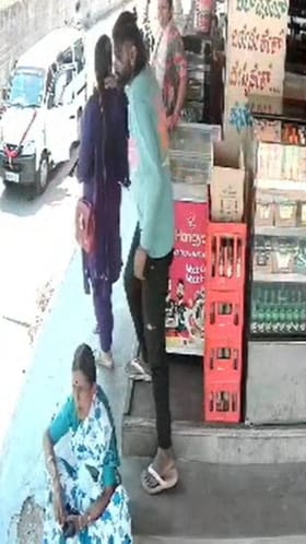 ಮಹಿಳೆಯ 55 ಗ್ರಾಂ ಮಾಂಗಲ್ಯ ಸರ ಎಗರಿಸಿದ ಖದೀಮ