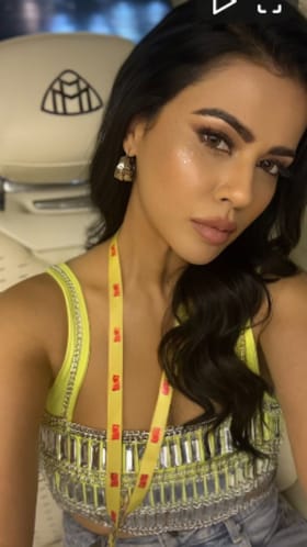 ಲೈವ್ ಮ್ಯೂಸಿಕ್ ಶೋ ಎಂಜಾಯ್ ಮಾಡಿದ ನಟಿ ಶರ್ಮಿಳಾ ಮಾಂಡ್ರೆ