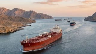 ರುಪಾಯಿ ಮತ್ತಷ್ಟು ಕುಸಿತ; ಪ್ರಪ್ರಥಮ ಬಾರಿಗೆ 94ರ ಮಟ್ಟಕ್ಕೆ ಇಳಿಕೆ; ಭಾರತೀಯ ಕರೆನ್ಸಿ ಮೌಲ್ಯ ಕುಸಿಯಲು ಏನು ಕಾರಣ?