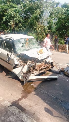 ಶಿರಾಡಿಘಾಟ್​​ನಲ್ಲಿ ಅಪಘಾತ: ನಜ್ಜುಗುಜ್ಜಾದ ಬಸ್, ಕಾರು