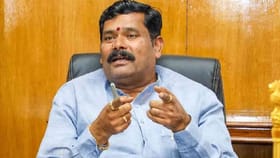 ಬೆಂಗಳೂರಿಗೆ ತೆರಳುತ್ತಿದ್ದ ವೇಳೆ ಸಚಿವ ಶಿವರಾಜ್ ತಂಗಡಗಿ ಎದೆ ನೋವು