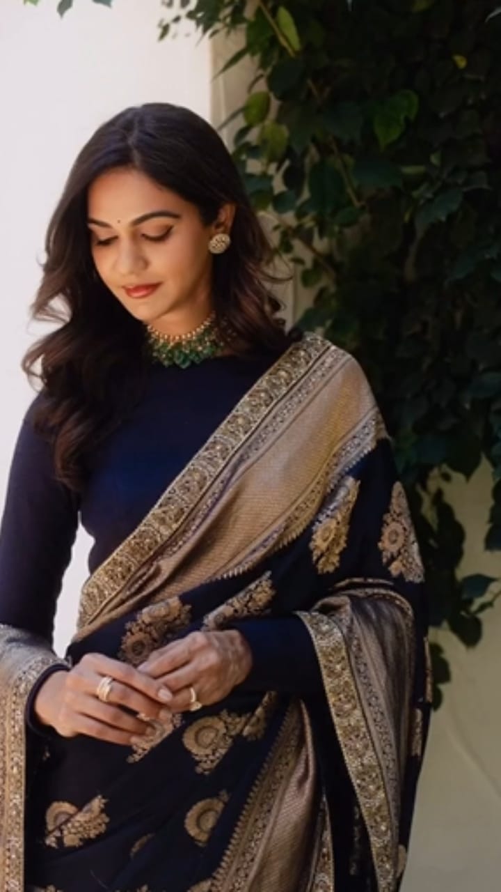 ‘ಏಳಮ್ಮ ತುಳಸಿ’ ಕನ್ನಡ ಹಾಡಿಗೆ ಮಾರು ಹೋದ ಅಲ್ಲು ಅರ್ಜುನ್ ಪತ್ನಿ: ವಿಡಿಯೋ