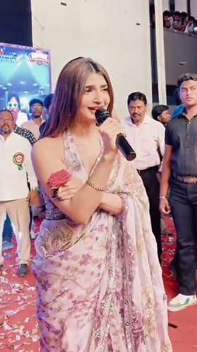 ‘ಉಸ್ತಾದ್ ಭಗತ್ ಸಿಂಗ್’ ಪ್ರಚಾರದಲ್ಲಿ ಶ್ರೀಲೀಲಾ: ವಿಡಿಯೋ ನೋಡಿ