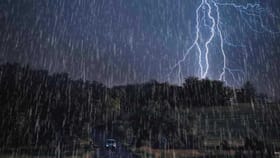 ರಾಜ್ಯದಲ್ಲಿ ಗುಡುಗು ಸಹಿತ ಮಳೆ, 17 ಜಿಲ್ಲೆಗಳಿಗೆ ಯೆಲ್ಲೋ ಅಲರ್ಟ್​!