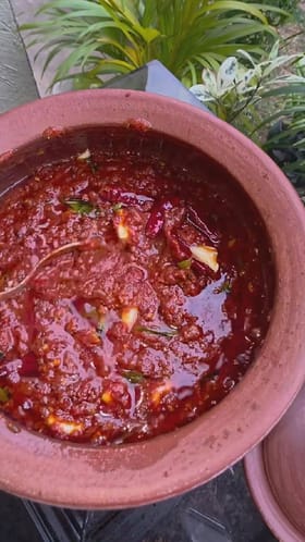 ಸ್ಪೈಸಿ ಟೊಮೆಟೊ ಚಟ್ನಿ; ಇಲ್ಲಿದೆ ರೆಸಿಪಿ