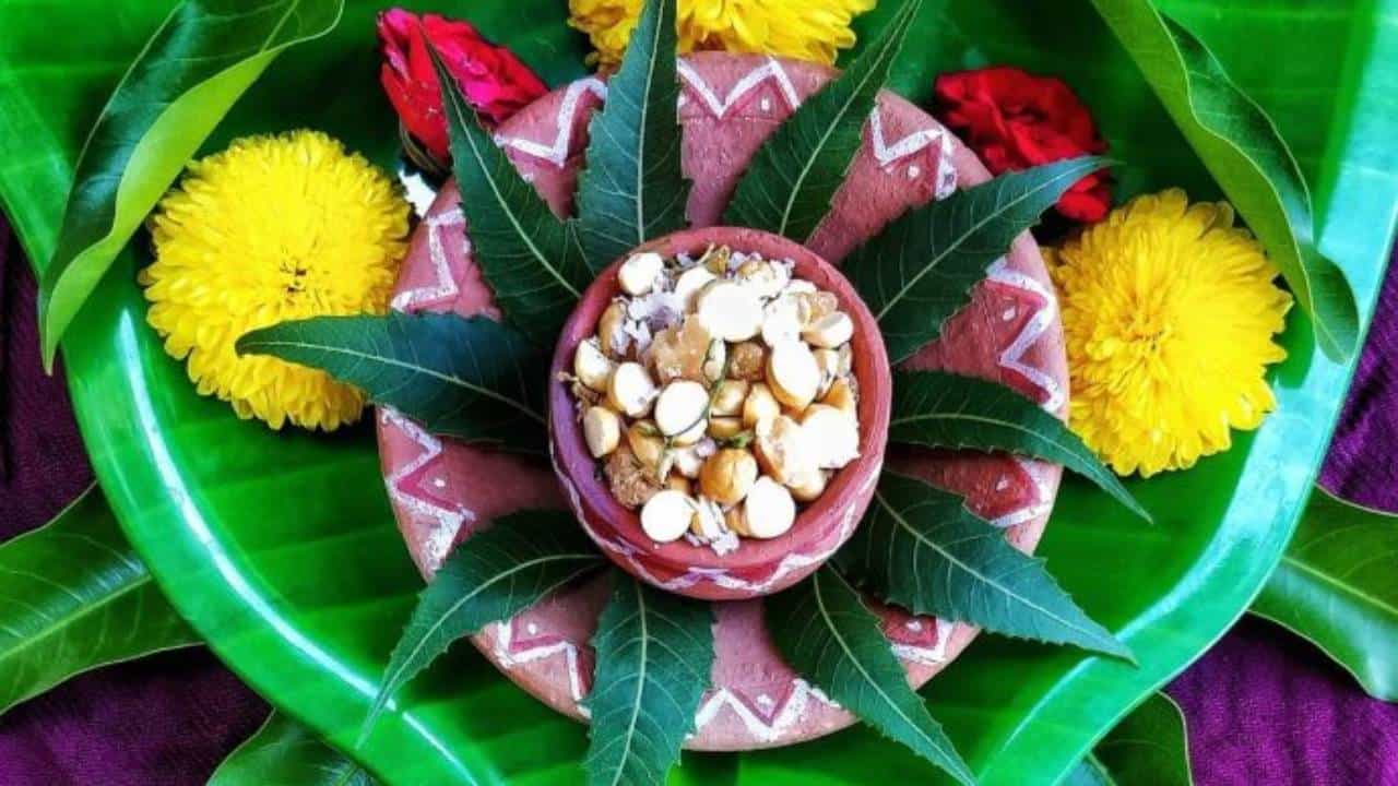 Ugadi 2026: ಆರೋಗ್ಯ ಮತ್ತು ಅಧ್ಯಾತ್ಮದ ಸಂಗಮ; ಯುಗಾದಿಯ ಬೇವು-ಬೆಲ್ಲ ಸೇವನೆಯ ಹಿಂದಿನ ರಹಸ್ಯ ಇಲ್ಲಿ ತಿಳಿದುಕೊಳ್ಳಿ Ugadi 2026: ಆರೋಗ್ಯ ಮತ್ತು ಅಧ್ಯಾತ್ಮದ ಸಂಗಮ; ಯುಗಾದಿಯ ಬೇವು-ಬೆಲ್ಲ ಸೇವನೆಯ ಹಿಂದಿನ ರಹಸ್ಯ ಇಲ್ಲಿ ತಿಳಿದುಕೊಳ್ಳಿ