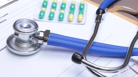 1,300ಕ್ಕೂ ಹೆಚ್ಚು ವೈದ್ಯಕೀಯ ಅಧಿಕಾರಿ ಹುದ್ದೆಗಳಿಗೆ ಅರ್ಜಿ ಆಹ್ವಾನ