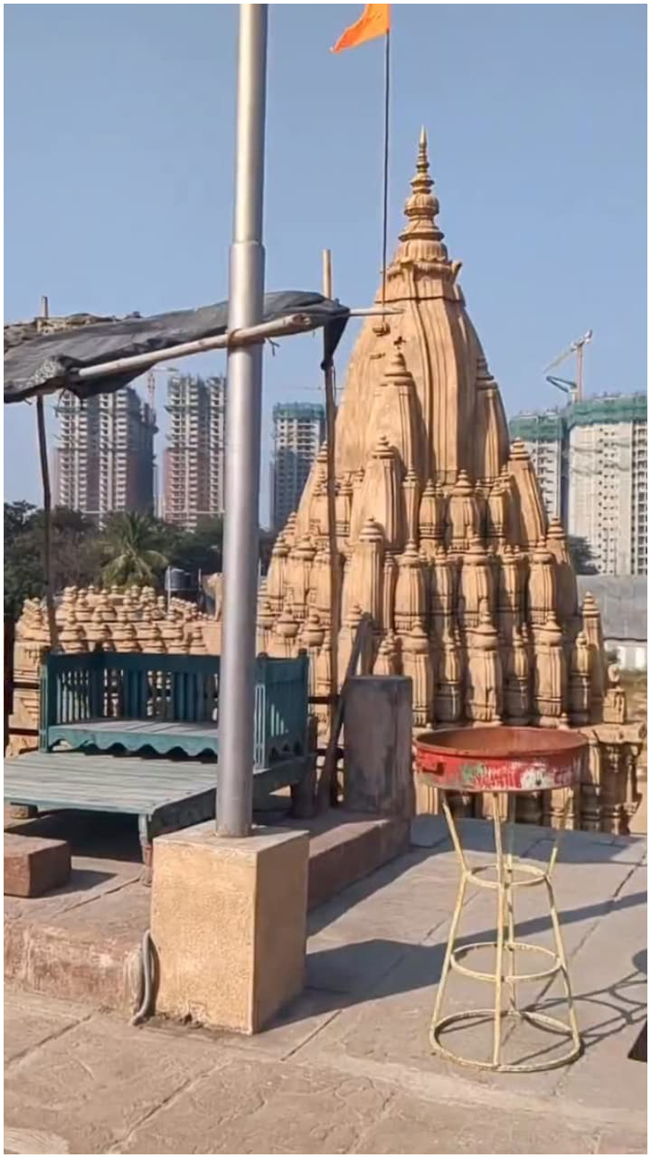 ವಾರಾಣಸಿ ಚಿತ್ರದ ಶೂಟಿಂಗ್ ಸೆಟ್ ಹೇಗಿದೆ ನೋಡಿ