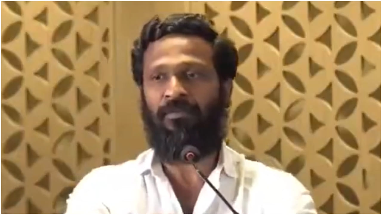 ಧುರಂಧರ 2: ಪ್ರೊಪಗಾಂಡ ಸಿನಿಮಾಗಳ ವಿರುದ್ಧ ನಿರ್ದೇಶಕ ವೆಟ್ರಿಮಾರನ್ ಕಿಡಿ; ವಿಡಿಯೋ ವೈರಲ್