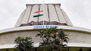 ಕಾಂಗ್ರೆಸ್​​ನಲ್ಲಿ  ಮತ್ತೊಂದು ಸ್ಫೋಟಕ ಬೆಳವಣಿಗೆ: 30 ಹಿರಿಯ ಶಾಸಕರು ದಿಢೀರ್ ಸಭೆ