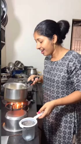 ಗ್ಯಾಸ್ ಸಿಲಿಂಡರ್ ಸಿಗದಿದ್ದಕ್ಕೆ ಹೊಸ ಪ್ಲಾನ್​ ಕಂಡುಕೊಂಡ ಯುವತಿ