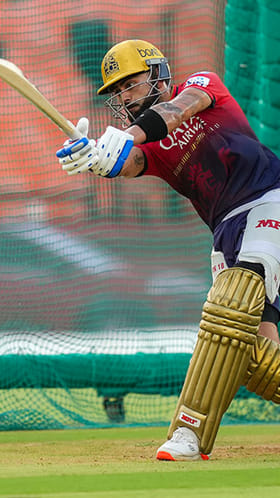 ಅಭ್ಯಾಸದಲ್ಲಿ ಅಬ್ಬರಿಸಿದ ವಿರಾಟ್ ಕೊಹ್ಲಿ